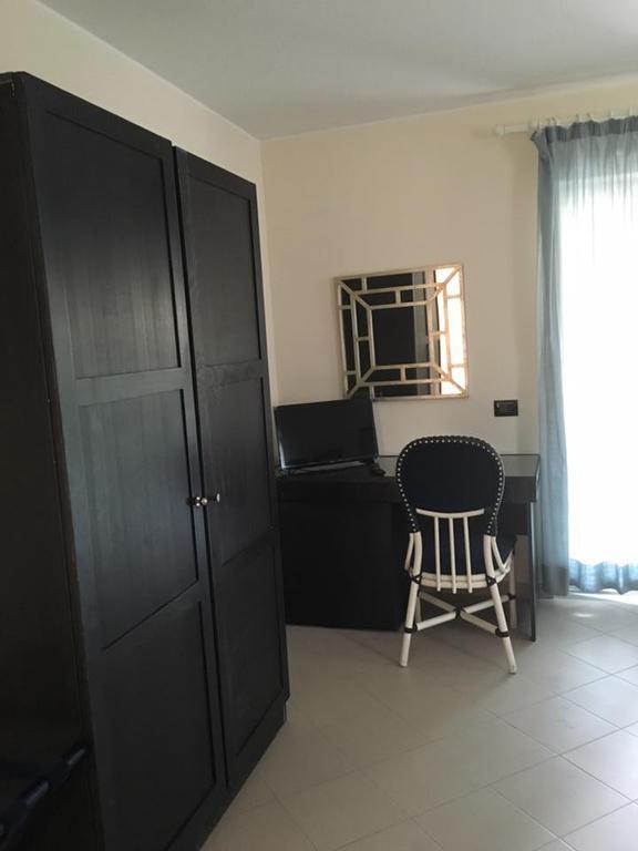 Aparthotel Baia Dei Delfini à Furnari Extérieur photo