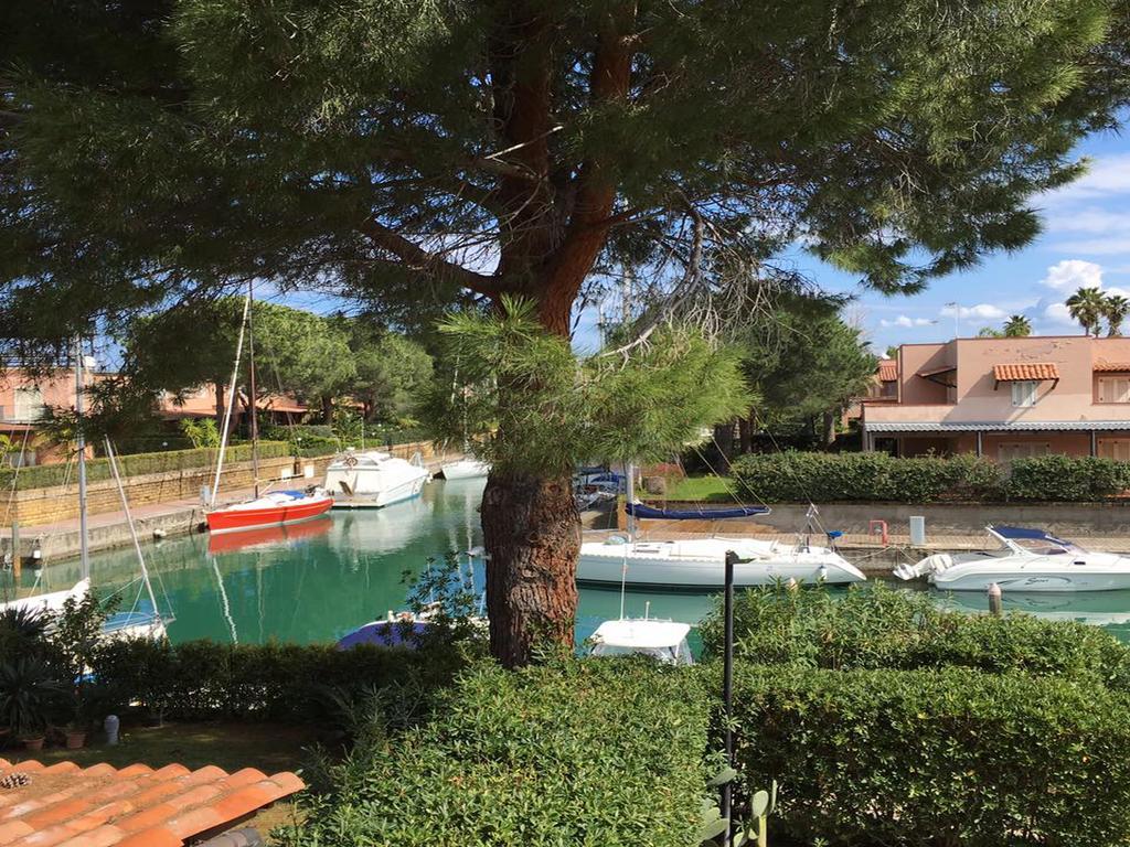 Aparthotel Baia Dei Delfini à Furnari Extérieur photo