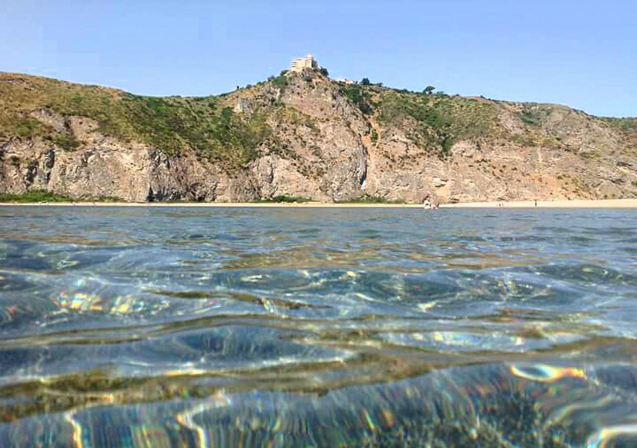 Aparthotel Baia Dei Delfini à Furnari Extérieur photo